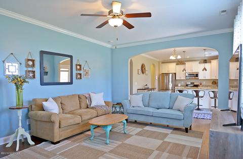 91 W Conolly Ct, Hampstead, NC 28443 photo 9