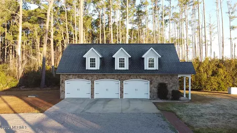 250 Donnie Davis Rd, Williston, NC 28579 photo 7
