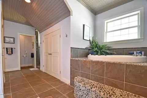 250 Donnie Davis Rd, Williston, NC 28579 photo 22