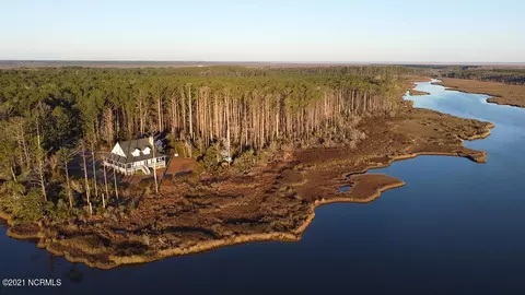 250 Donnie Davis Rd, Williston, NC 28579 photo 1