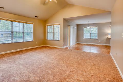 105 Cinema Ct, Hampstead, NC 28443 photo 3