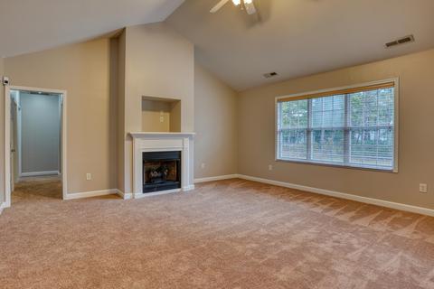 105 Cinema Ct, Hampstead, NC 28443 photo 4