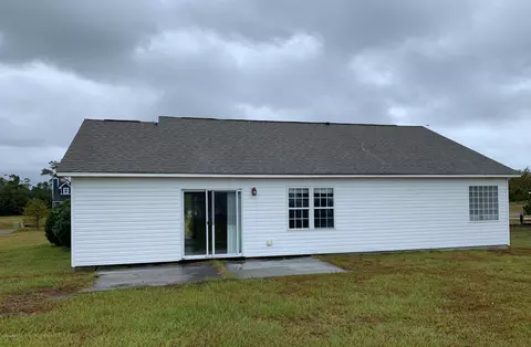 132 Lewis Rd, Hampstead, NC 28443 photo 3