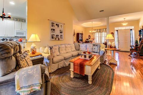 770 Highlands Dr, Hampstead, NC 28443 photo 6