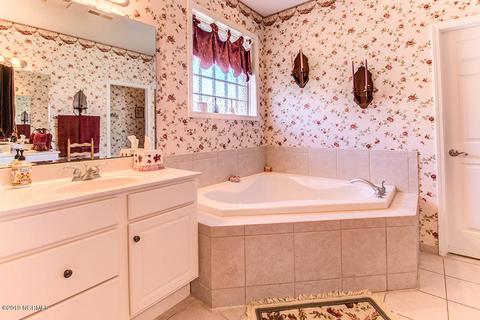 770 Highlands Dr, Hampstead, NC 28443 photo 17
