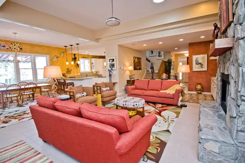 107 Windjammer Cv, Emerald Isle, NC 28594 photo 9