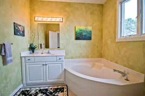 107 Windjammer Cv, Emerald Isle, NC 28594 photo 46