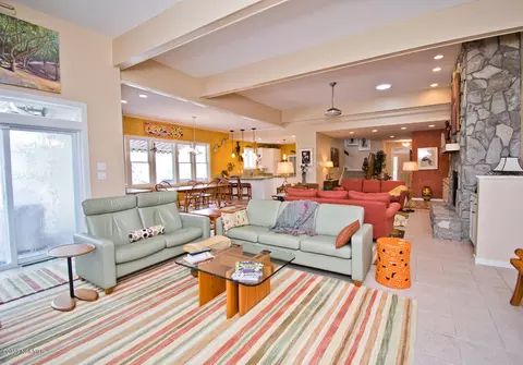 107 Windjammer Cv, Emerald Isle, NC 28594 photo 11