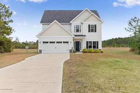 500 Riggs Rd, Hubert, NC 28539 photo 2