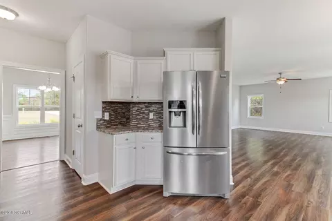500 Riggs Rd, Hubert, NC 28539 photo 11