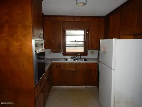 613 Eagle Rd, Kinston, NC 28501 photo 9