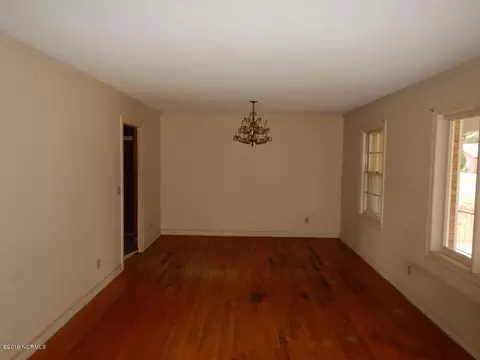 613 Eagle Rd, Kinston, NC 28501 photo 5
