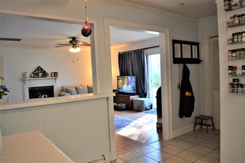 105 E 11th St, Washington, NC 27889 photo 11