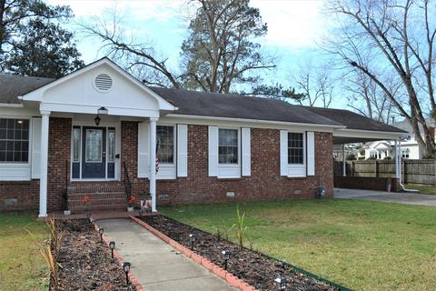 105 E 11th St, Washington, NC 27889 photo 4