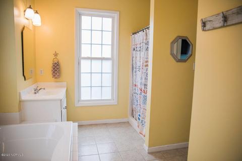 247 Doral Dr, Hampstead, NC 28443 photo 17
