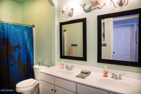 247 Doral Dr, Hampstead, NC 28443 photo 22