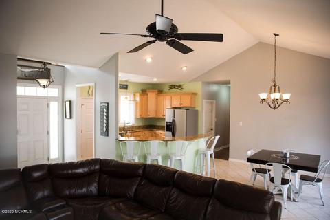 247 Doral Dr, Hampstead, NC 28443 photo 13