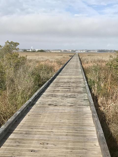 105 Sound Side Dr, Atlantic Beach, NC 28512 photo 8