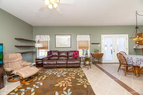 463 Taylor Rd, Chocowinity, NC 27817 photo 4