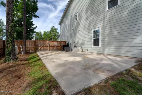 19 E Dewey Cir, Hampstead, NC 28443 photo 23