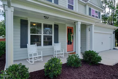 19 E Dewey Cir, Hampstead, NC 28443 photo 2