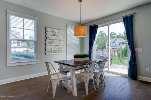 19 E Dewey Cir, Hampstead, NC 28443 photo 7