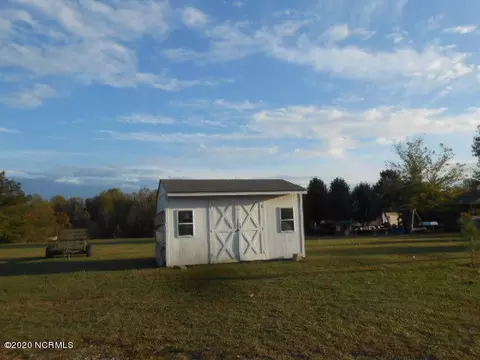 9551 Camp Charles Rd, Bailey, NC 27807 photo 3