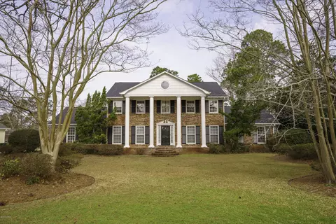 910 Robert E Lee Dr, Wilmington, NC 28412 photo 1