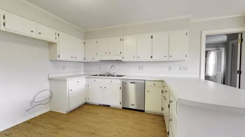 910 Robert E Lee Dr, Wilmington, NC 28412 photo 6