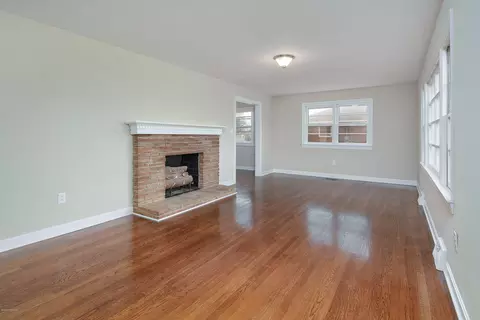 216 W Ninth St, Ayden, NC 28513 photo 4