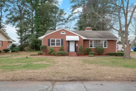 216 W Ninth St, Ayden, NC 28513 photo 2