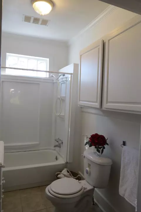 317 E Main St, Williamston, NC 27892 photo 12