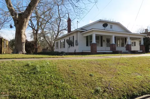317 E Main St, Williamston, NC 27892 photo 22