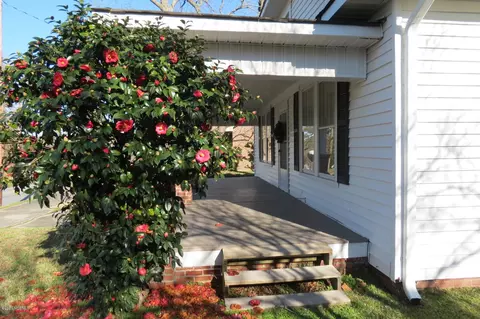 317 E Main St, Williamston, NC 27892 photo 18