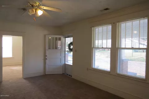 317 E Main St, Williamston, NC 27892 photo 23
