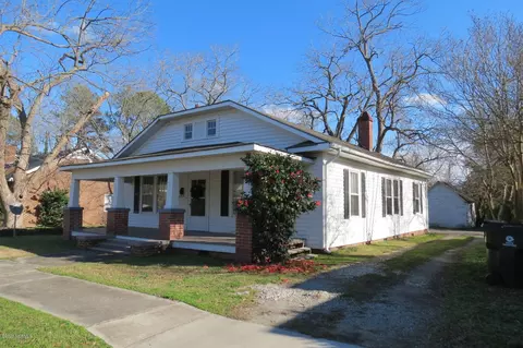 317 E Main St, Williamston, NC 27892 photo 17