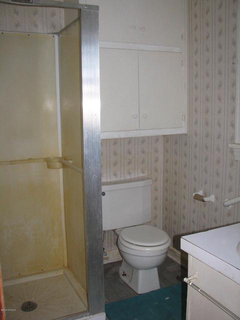6562 Fire Dept Rd, Williamston, NC 27892 photo 4