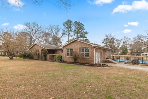 111 Oakleaf Ct, New Bern, NC 28562 photo 3