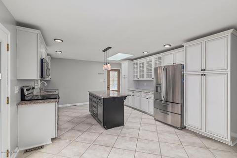 111 Oakleaf Ct, New Bern, NC 28562 photo 9