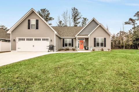 303 Big Pine Ct, Hubert, NC 28539 photo 3