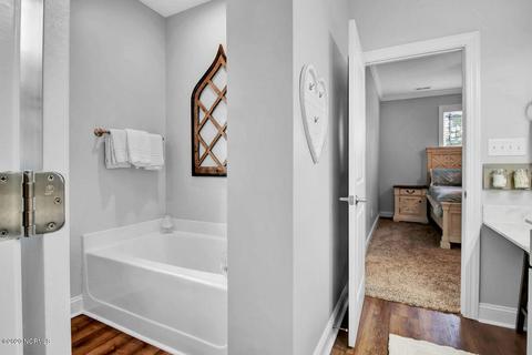 303 Big Pine Ct, Hubert, NC 28539 photo 16