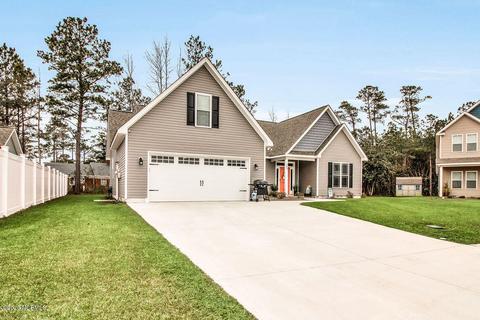 303 Big Pine Ct, Hubert, NC 28539 photo 2