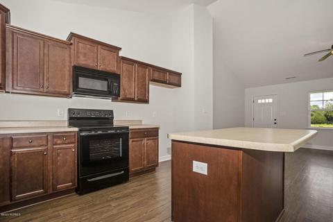 103 Sonia Dr, Hubert, NC 28539 photo 10