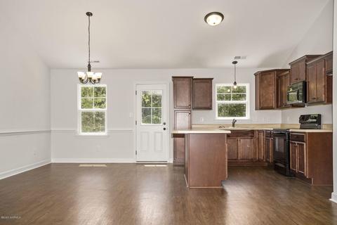 103 Sonia Dr, Hubert, NC 28539 photo 8