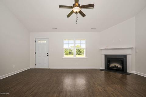 103 Sonia Dr, Hubert, NC 28539 photo 5