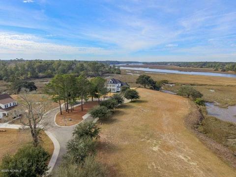 9258 Devaun Pointe Cir, Calabash, NC 28467 photo 2