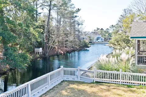 237 Windjammer W, Emerald Isle, NC 28594 photo 5