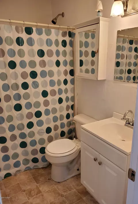 791 Fourth St, Aurora, NC 27806 photo 6