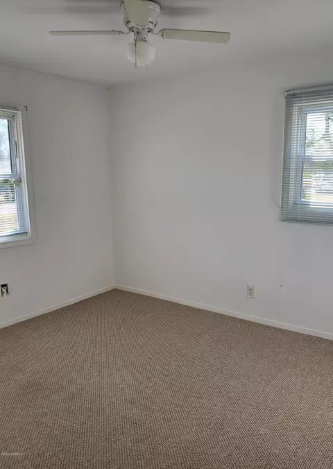 791 Fourth St, Aurora, NC 27806 photo 10