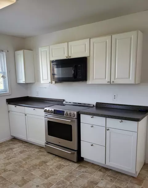 791 Fourth St, Aurora, NC 27806 photo 5
